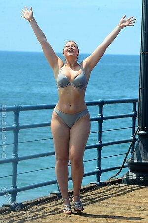 Iskra Lawrence Nude Leaked Photo #87