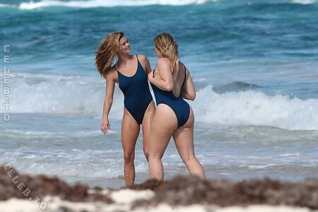 Iskra Lawrence Nude Leaked Photo #200