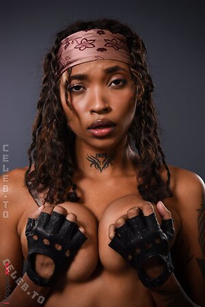iStripper Nude Leaked Photo #6622