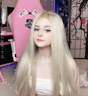Itscandycloud Nude Leaked Photo #235