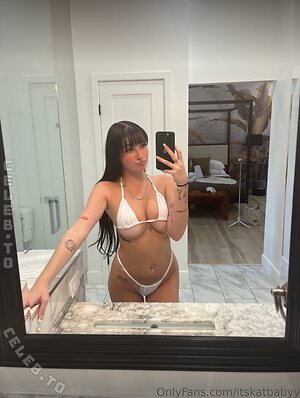 itskatbabyy Nude Leaked Photo #36