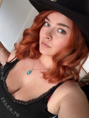 Itsschmolli Nude Leaked Photo #3