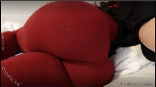 Ivyballl Nude Leaked Photo #17