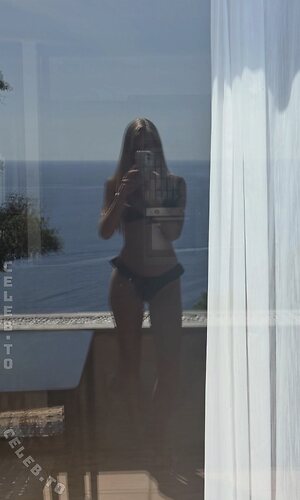 Izaandelle Nude Leaked Photo #103