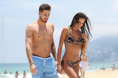 Izabel Goulart Nude Leaked Photo #304