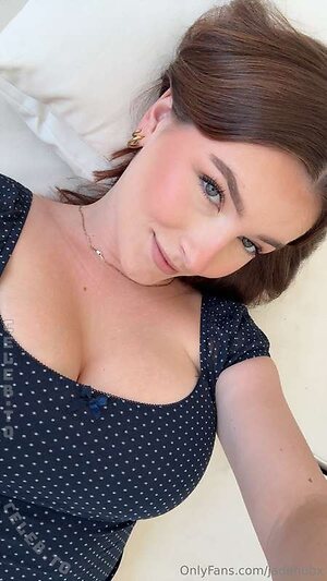 Jade Hutchison Nude Leaked Photo #321