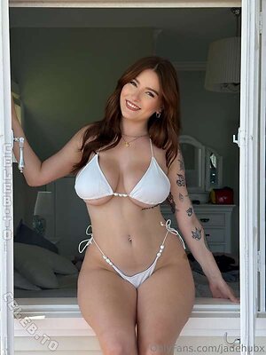 Jade Hutchison Nude Leaked Photo #326