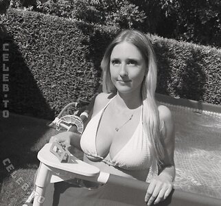 Janadmn22 Nude Leaked Photo #4