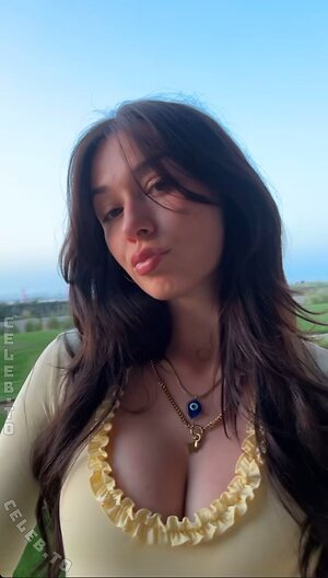 Janaxnell Nude Leaked Photo #29