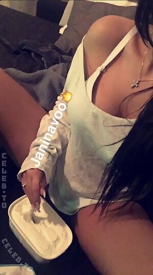 Janinavoo Nude Leaked Photo #38