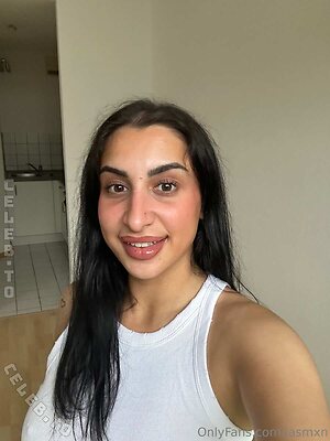 jasmxn Nude Leaked Photo #2