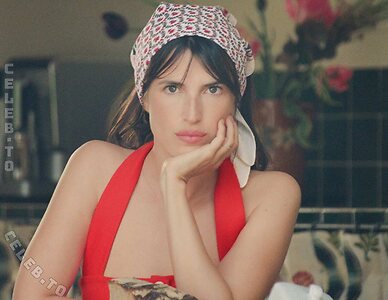Jeanne Damas avatar