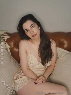 Jellyroots Nude Leaked Photo #7