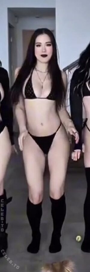 Jenfoxxuwu Nude Leaked Photo #60