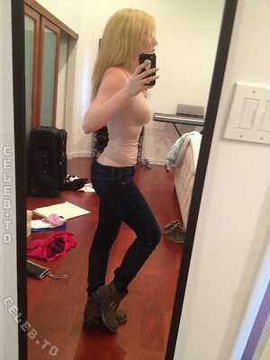 Jennette McCurdy Nude Leaked Photo #8