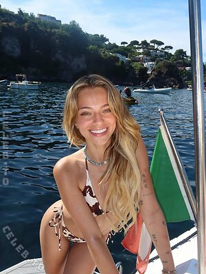 Jenni Serpi Nude Leaked Photo #6