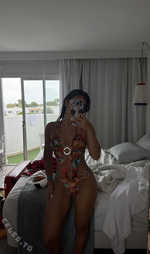 Jennifer Iglesias Nude Leaked Photo #15