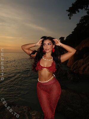 Jennifer Iglesias Nude Leaked Photo #17
