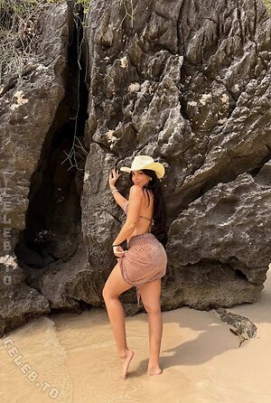 Jennifer Iglesias Nude Leaked Photo #20
