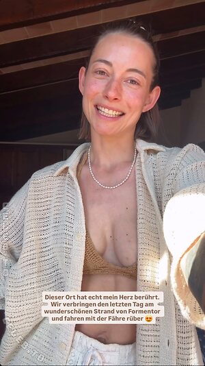 Jennifer Lange Nude Leaked Photo #11