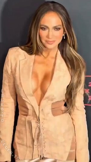 Jennifer Lopez Nude Leaked Photo #91