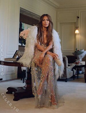 Jennifer Lopez Nude Leaked Photo #129