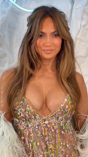 Jennifer Lopez Nude Leaked Photo #130
