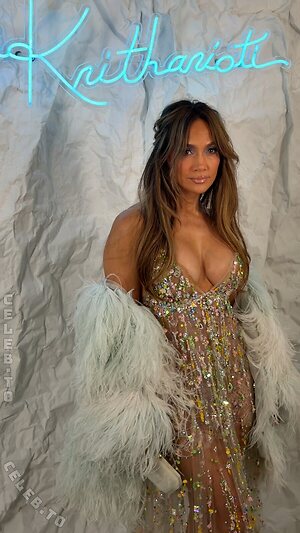Jennifer Lopez Nude Leaked Photo #133