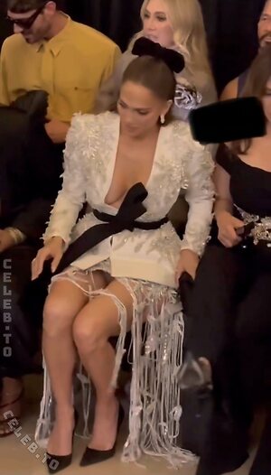 Jennifer Lopez Nude Leaked Photo #166
