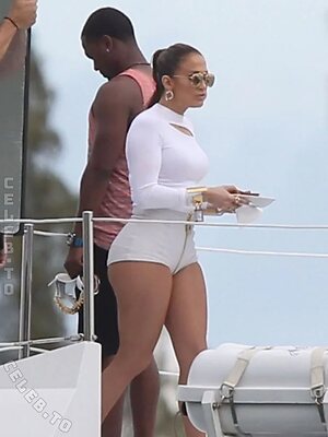 Jennifer Lopez Nude Leaked Photo #203
