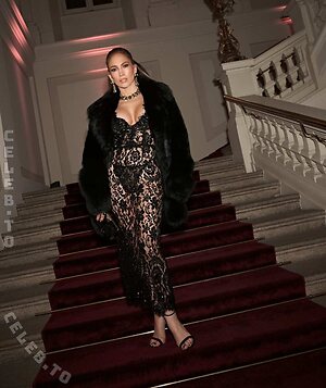 Jennifer Lopez photo