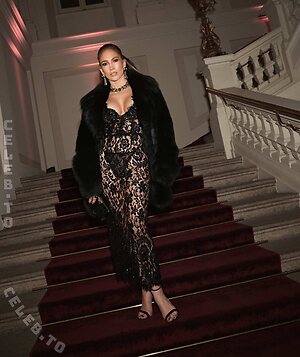 Jennifer Lopez photo