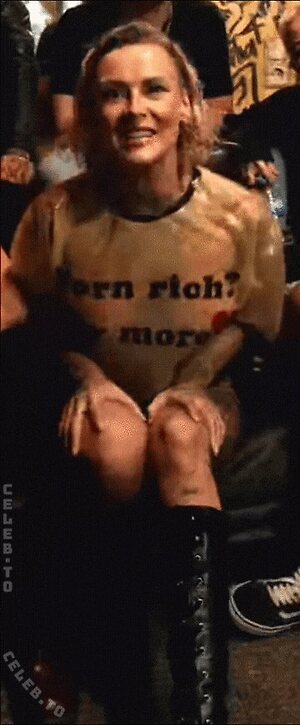 Jennifer Weist Nude Leaked Photo #3