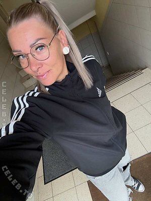 Jenny Zimmermann Nude Leaked Photo #3
