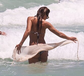 Jessica Alba Nude Leaked Photo #102