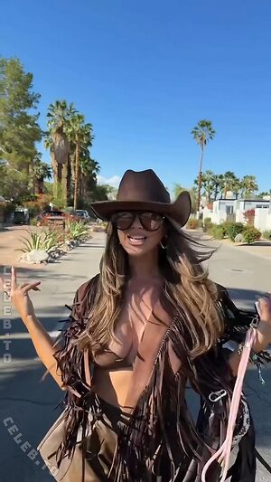 Jessica Paszka Nude Leaked Photo #267