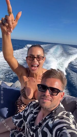 Jessica Paszka Nude Leaked Photo #399