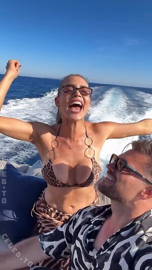 Jessica Paszka Nude Leaked Photo #407