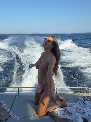 Jessica Paszka Nude Leaked Photo #440
