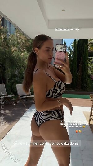 Jessica Paszka Nude Leaked Photo #501