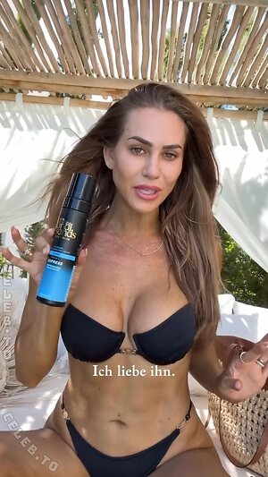 Jessica Paszka Nude Leaked Photo #595