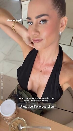 Jessica Paszka Nude Leaked Photo #691