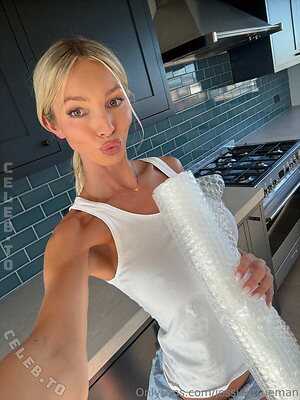 Jessie C Trueman Nude Leaked Photo #54