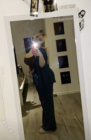 Joelle.boelk Nude Leaked Photo #9