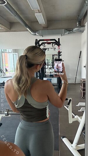 Jolina Ernst Nude Leaked Photo #67