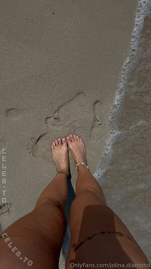 jolina.dvs Nude Leaked Photo #35