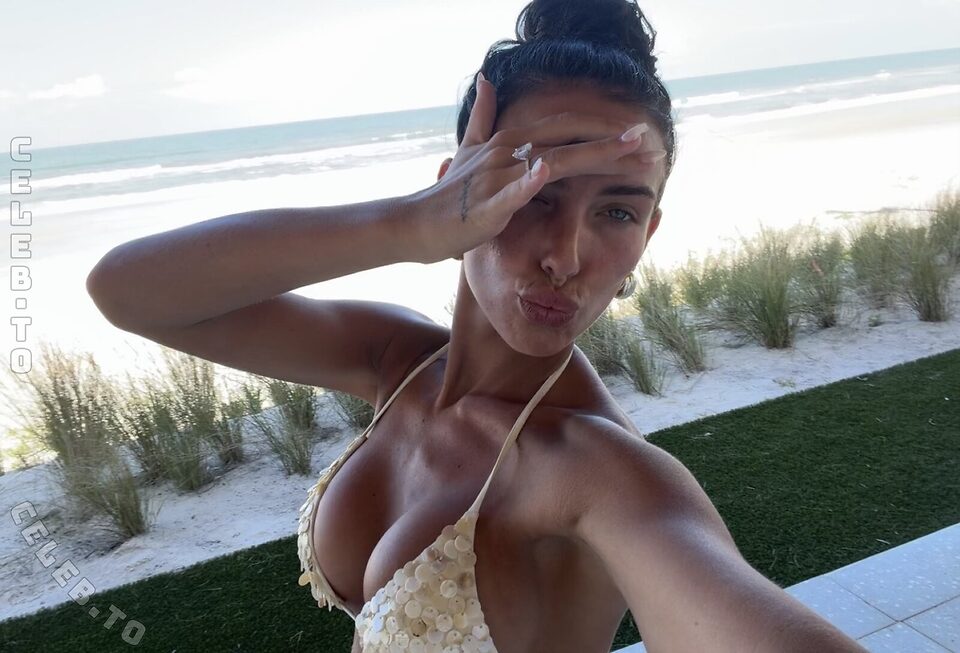Jordan Beckham Nude Leaked Photos