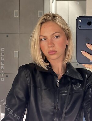Jordyn Jones Nude Leaked Photo #108