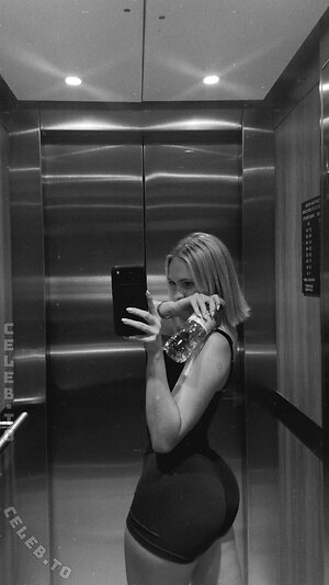 Jordyn Jones Nude Leaked Photo #118