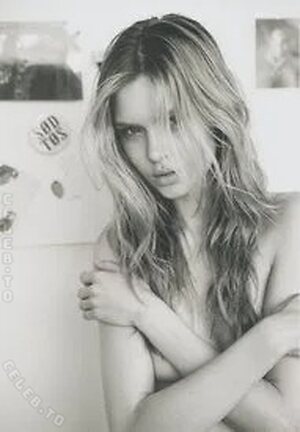 Josephine Skriver Nude Leaked Photo #85